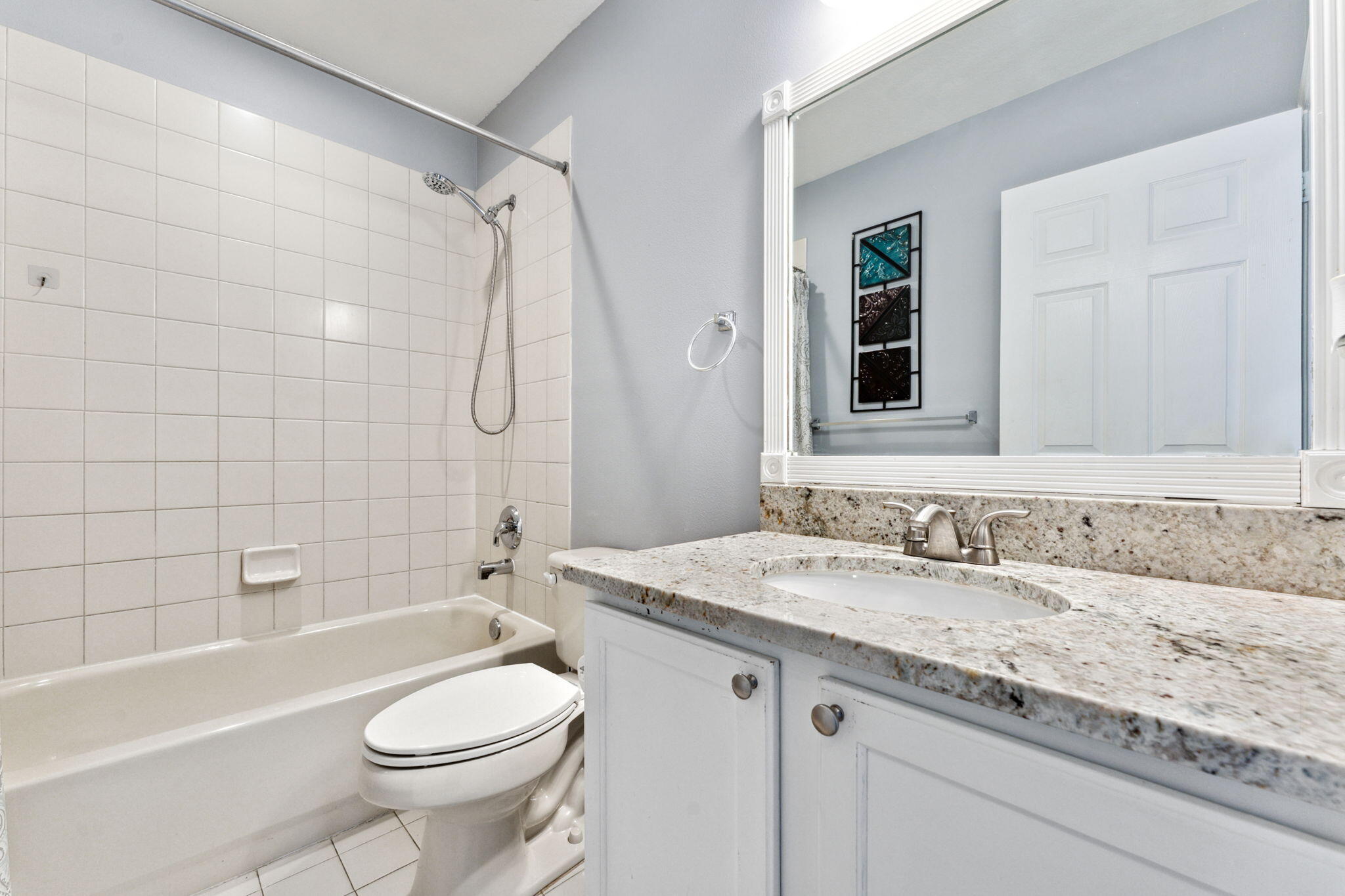 8027 Big Pine Way Riviera Beach, FL 33407 - Photo 19 of 36 Guest Bathroom