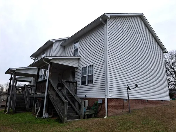 $1,000 | 1830 North Ridge Drive, Unit A, Milledgeville, GA 31061