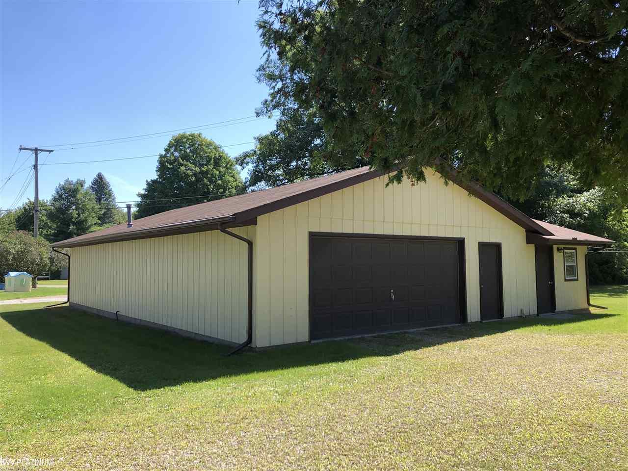 3221 Krafft Road Fort Gratiot, MI 48059 - Photo 46 of 52 50025453-89.JPG