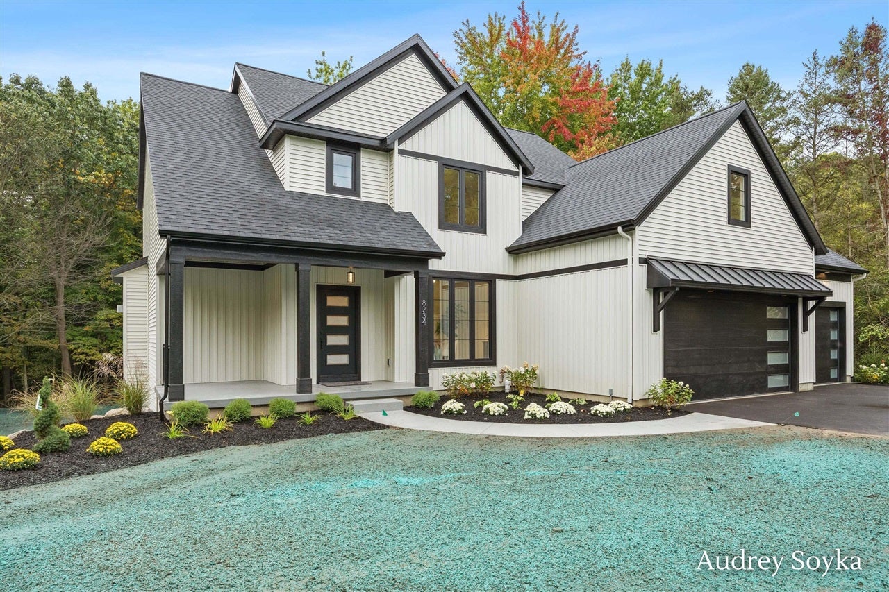 8234 Cascade Road Southeast Ada, MI 49301 - Photo 10 of 50 Gallery Image 10