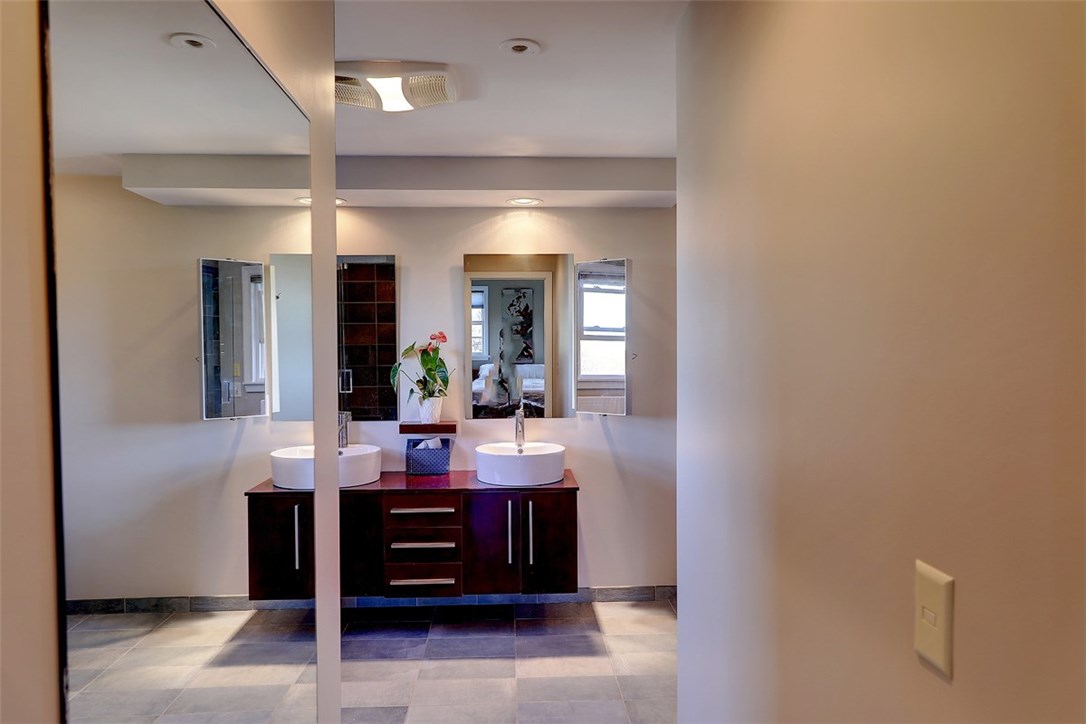14 Harwich Road Cranston, RI 02920 - Photo 27 of 38 Gallery Image 27