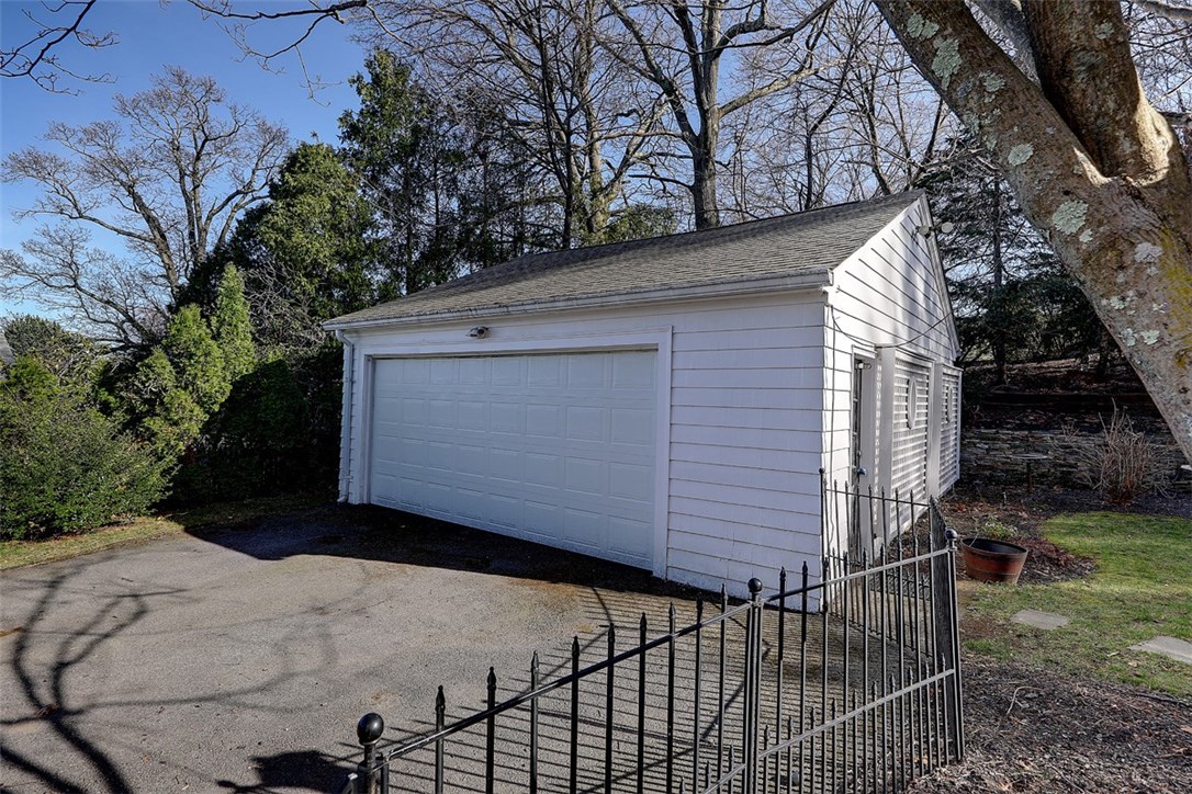 14 Harwich Road Cranston, RI 02920 - Photo 38 of 38 Gallery Image 38