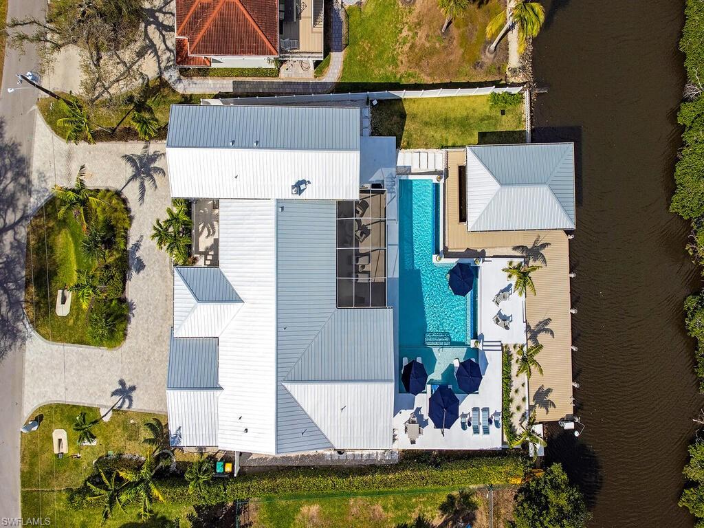 2323 Harbor Road Naples, FL 34104 - Photo 38 of 39 Gallery Image 38