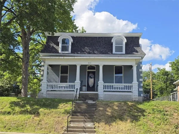 $293,000 | 421 Unity Street, Atchison, KS 66002
