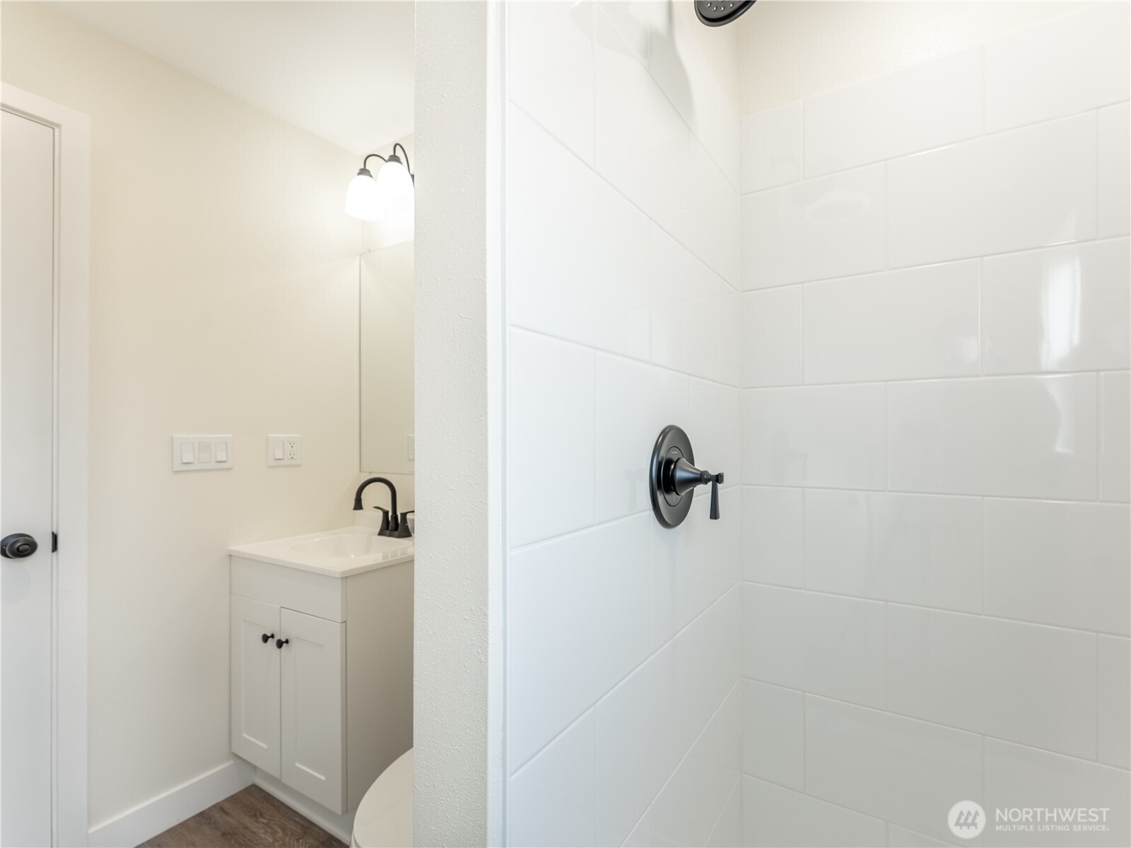 98 Fuller Street Wenatchee, WA 98801 - Photo 16 of 36