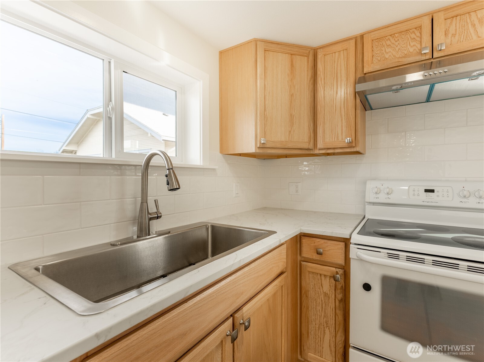 98 Fuller Street Wenatchee, WA 98801 - Photo 25 of 36