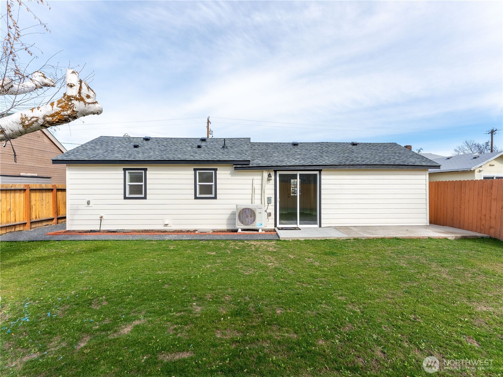 98 Fuller Street Wenatchee, WA 98801 - Photo 29 of 36