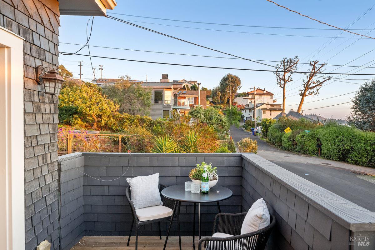 700 Ocean Avenue Point Richmond, CA 94801 - Photo 47 of 95