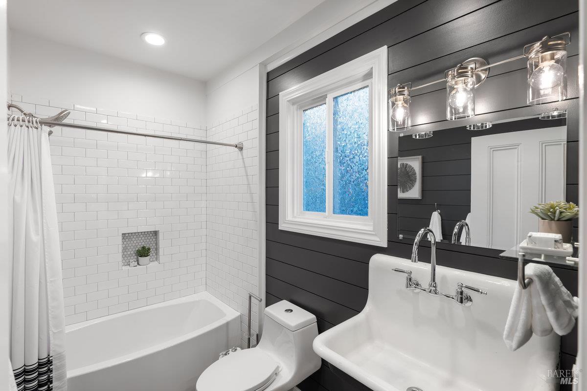 700 Ocean Avenue Point Richmond, CA 94801 - Photo 52 of 95