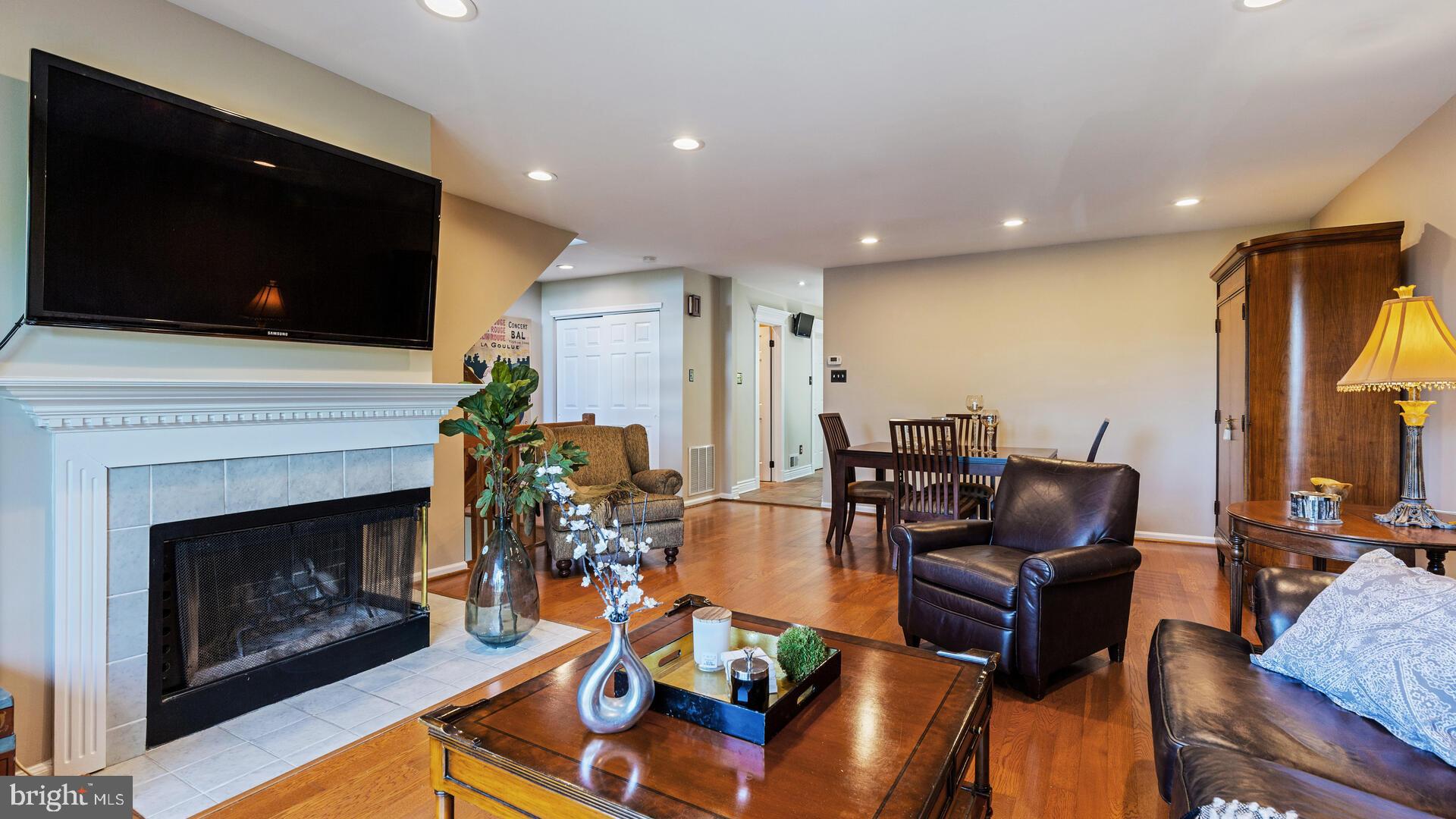 37 D Melrose Road Princeton, NJ 08540 - Photo 7 of 29 Gallery Image 7