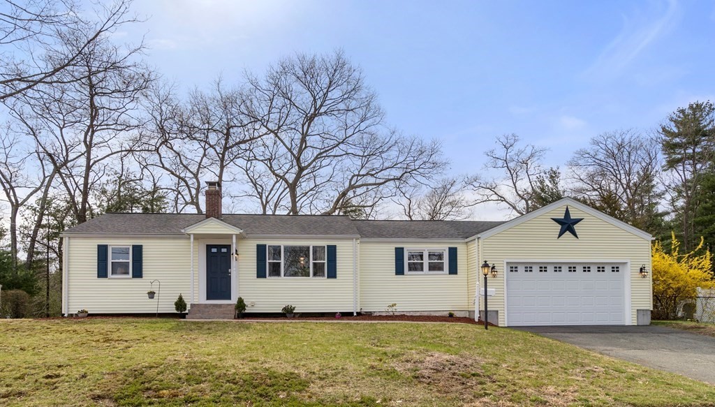 6 Davis Road Hudson, MA 01749 - Photo 1 of 21 Gallery Image 1
