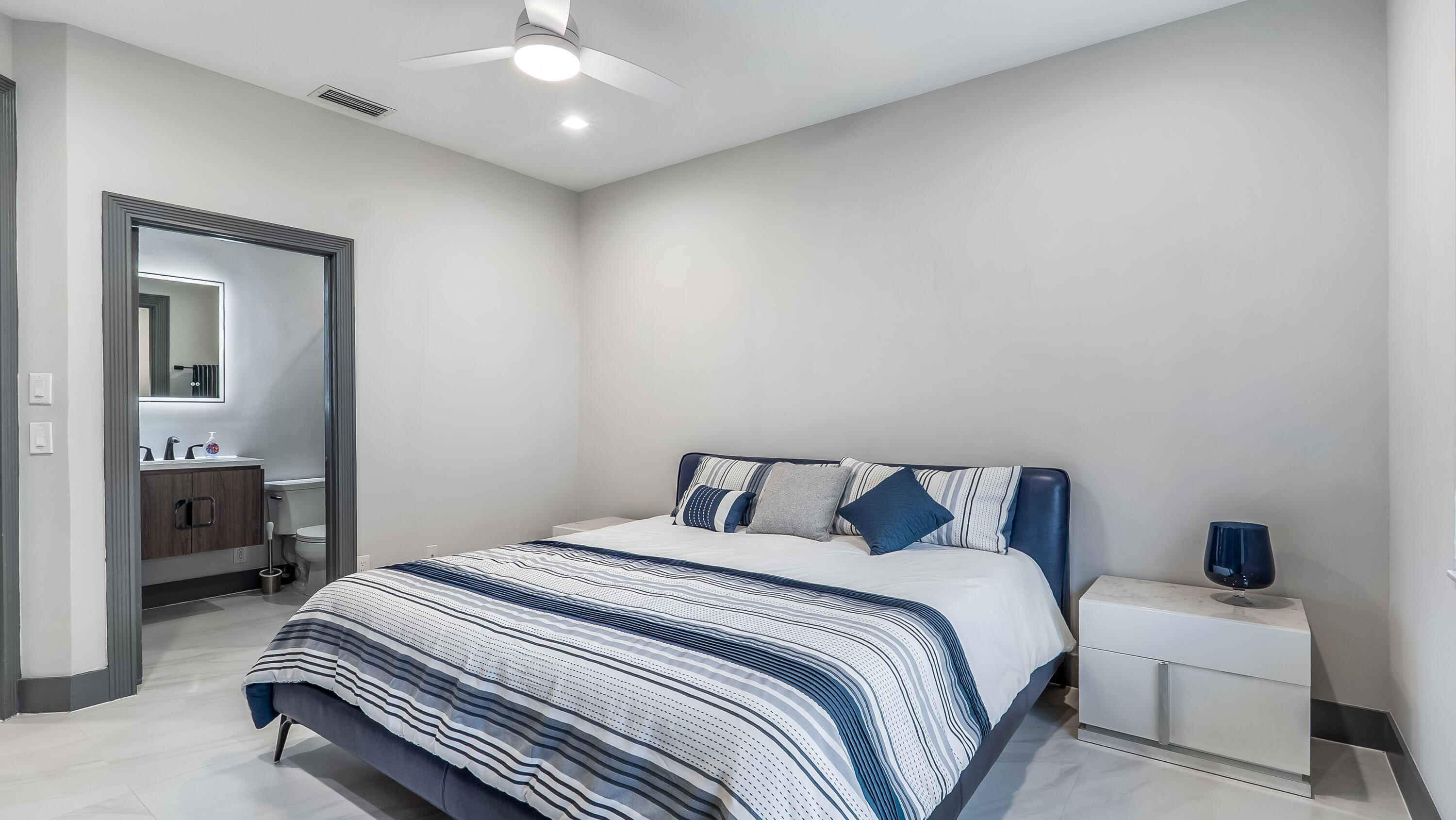 17683 Sealakes Drive Boca Raton, FL 33498 - Photo 39 of 61 Guest #3