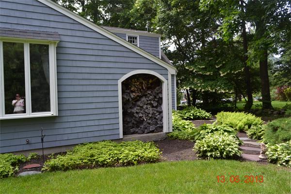 12 Alden Road Andover, MA 01810 - Photo 7 of 24 Gallery Image 7