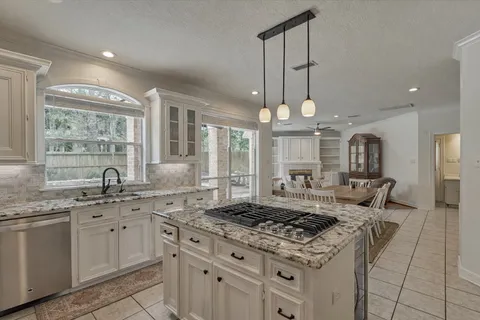 $1,125,000 | 91 Wind Ridge Circle, Spring, TX 77381