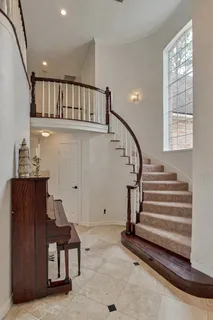 $1,125,000 | 91 Wind Ridge Circle, The Woodlands, TX 77381