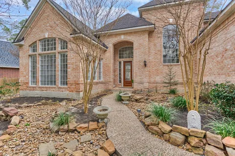 $1,125,000 | 91 Wind Ridge Circle, The Woodlands, TX 77381