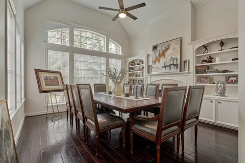 $1,125,000 | 91 Wind Ridge Circle, The Woodlands, TX 77381