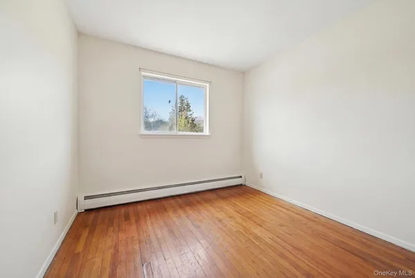 $599,000 | 43 Village Lane, Hauppauge, NY 11788