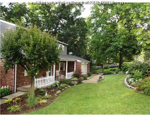 1592 Nottingham Road Charleston, WV 25314 - Photo 16 of 16 Exterior Front.