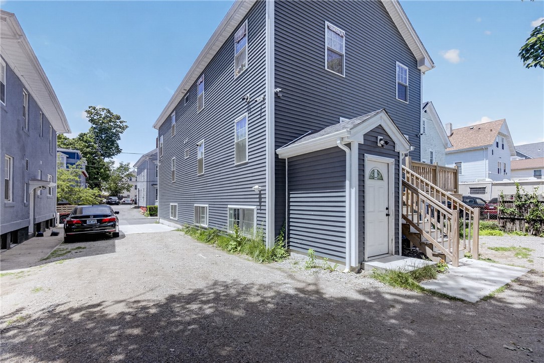 30 Deborah Street Providence, RI 02909 - Photo 9 of 30