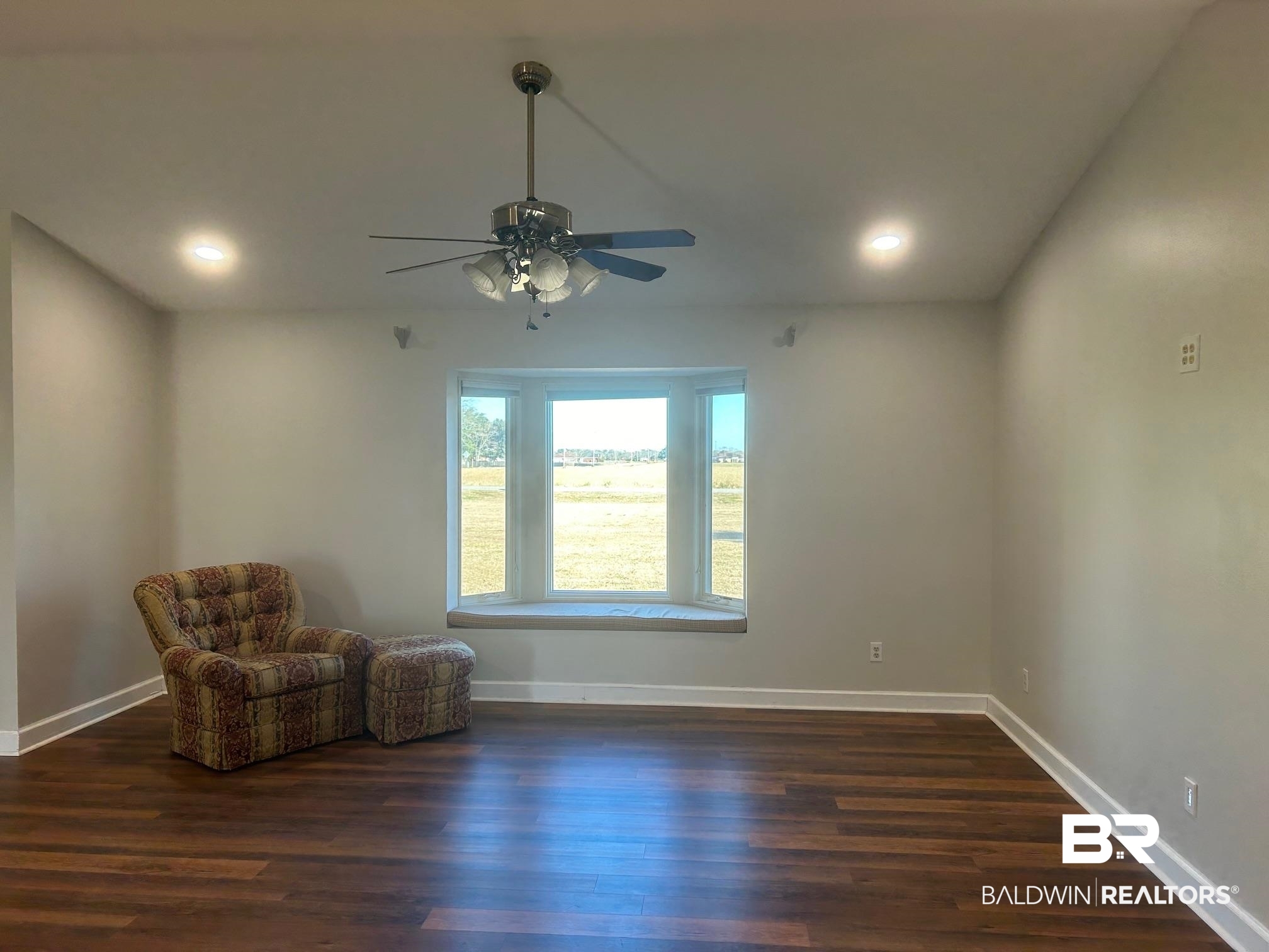 15465 Daugherty Road Foley, AL 36535 - Photo 5 of 17 Living Room
