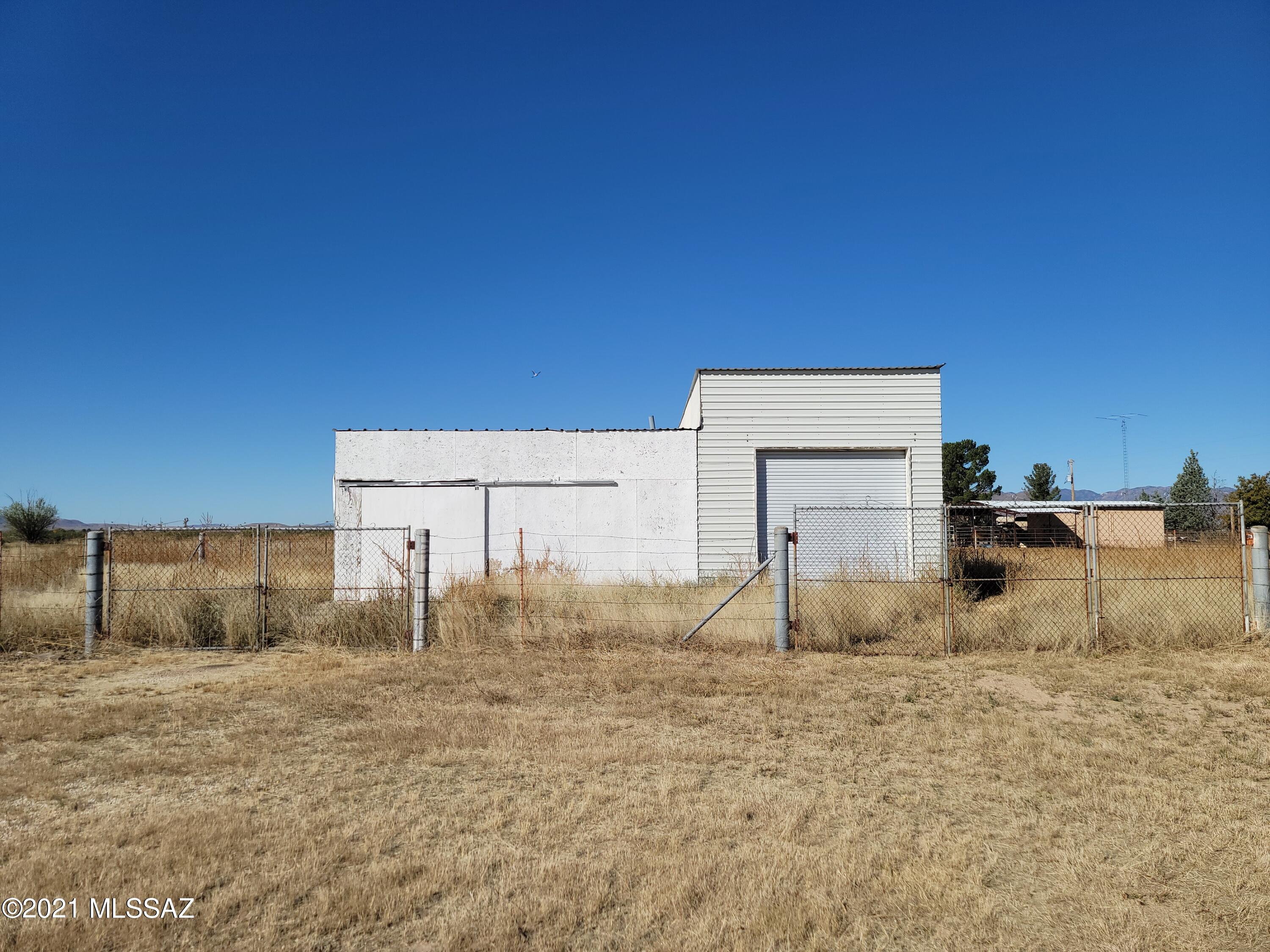 1651 North Taylor Road Willcox, AZ 85643 - Photo 3 of 11 Gallery Image 3