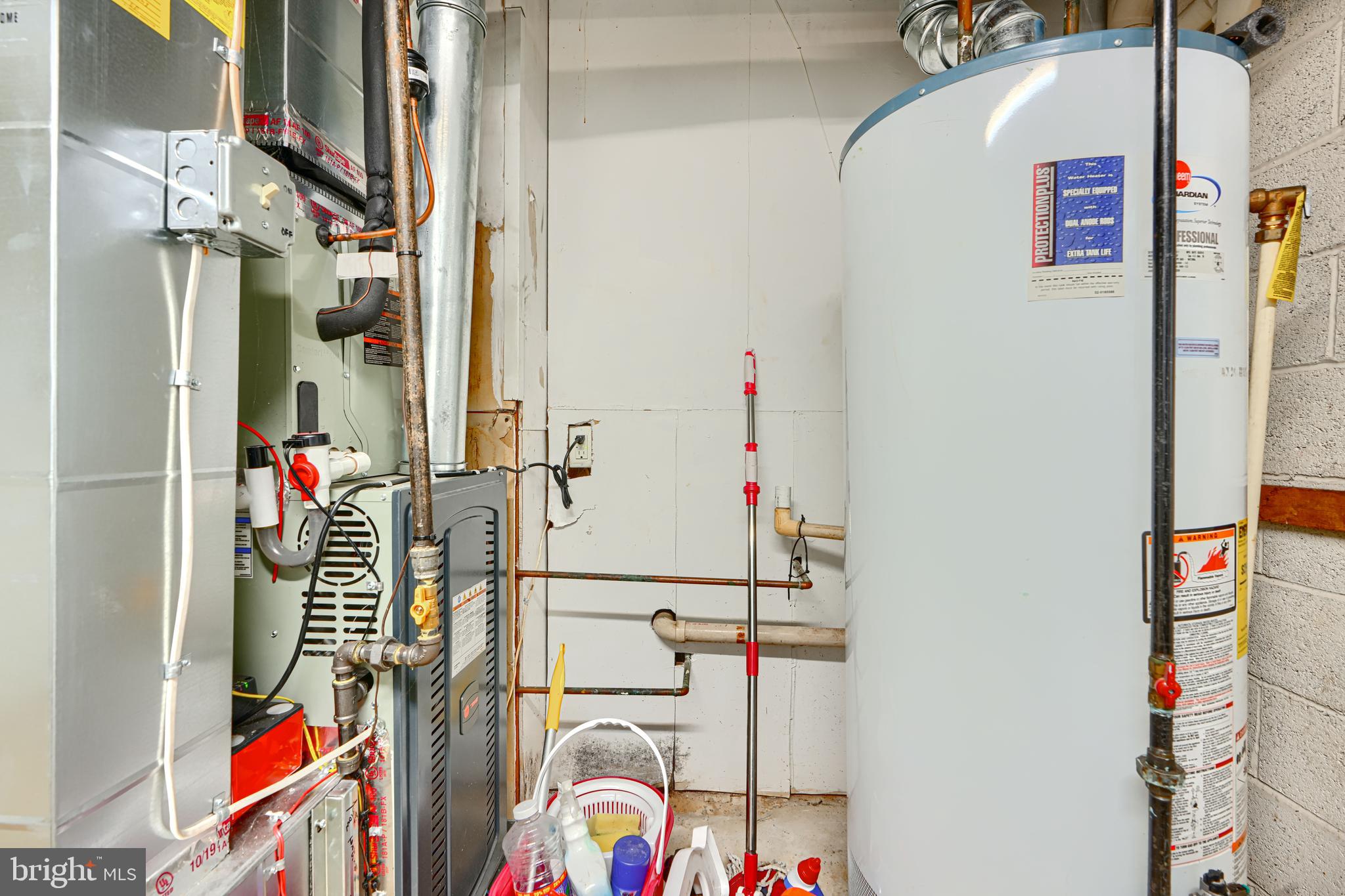 7209 Pinecrest Road Baltimore, MD 21228 - Photo 33 of 35 a view of storage and utility