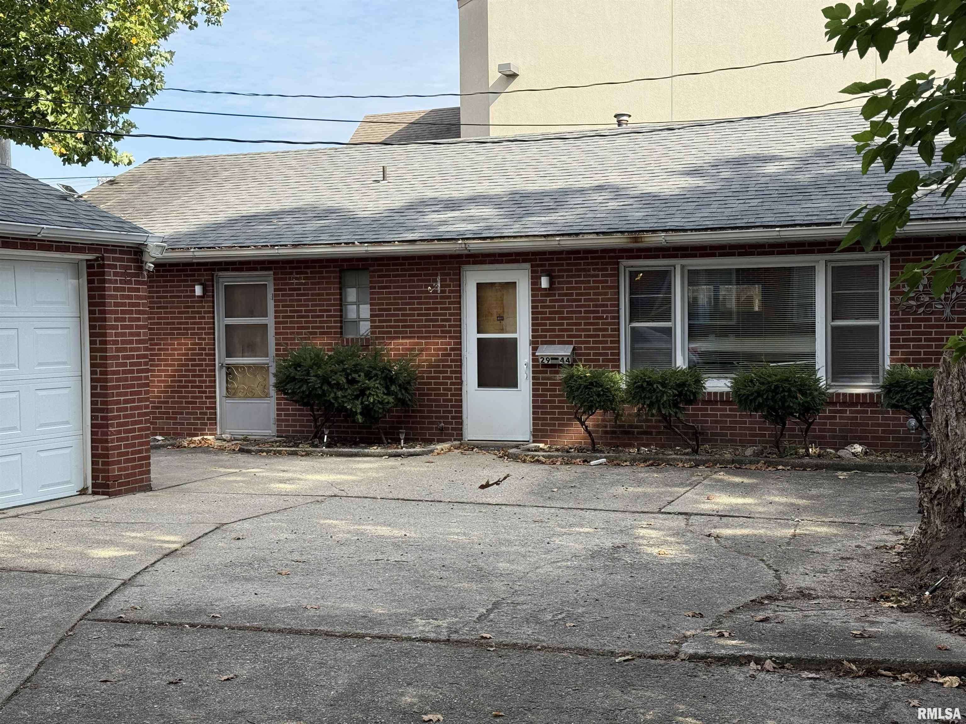 2944 South 5th Street Springfield, IL 62703 - Photo 1 of 10 Gallery Image 1