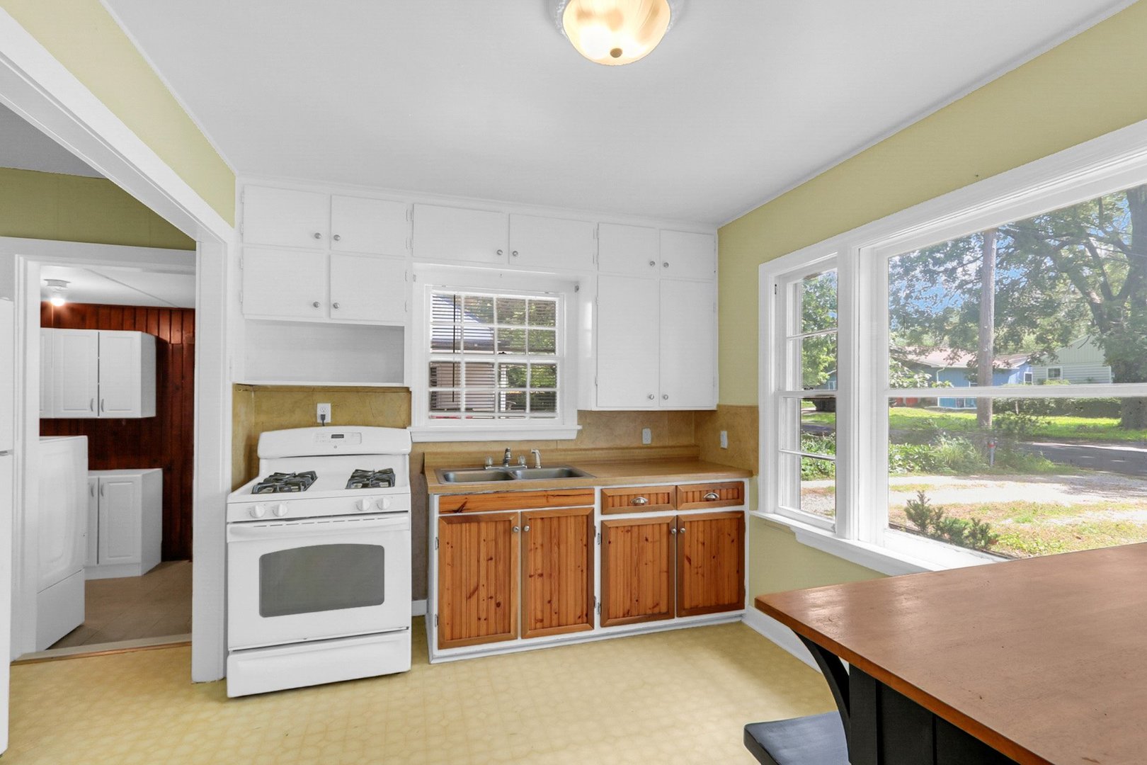 605 South Draper Avenue Champaign, IL 61821 - Photo 11 of 27