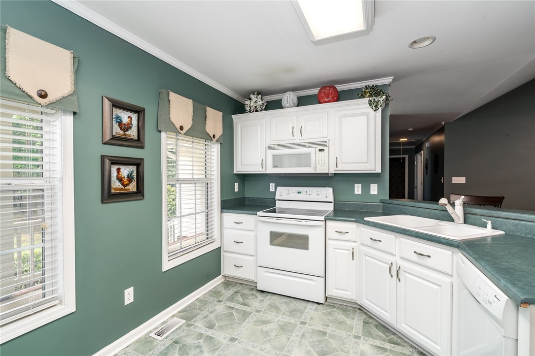 252 Guthrie Road Belton, SC 29627 - Photo 13 of 40 Gallery Image 13