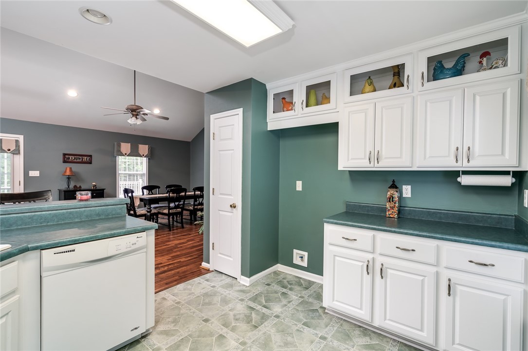 252 Guthrie Road Belton, SC 29627 - Photo 14 of 40 Gallery Image 14