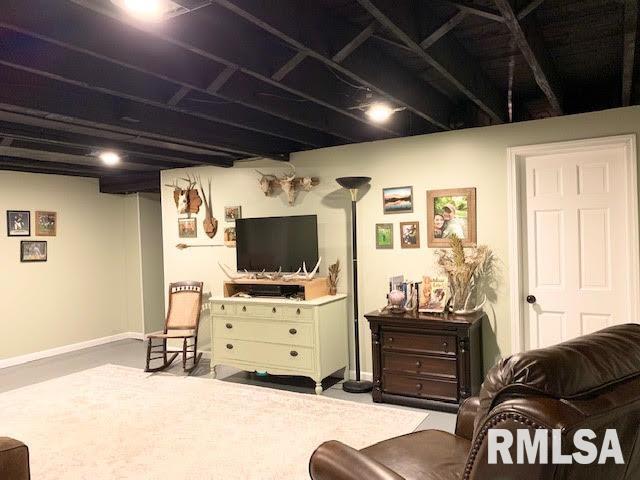 535 Waverly Road Davenport, IA 52804 - Photo 26 of 31 Gallery Image 26