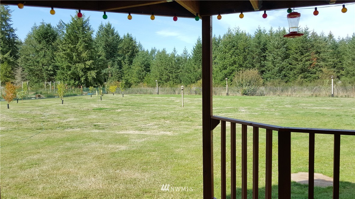 17912 Michelles Lane Southwest Rochester, WA 98579 - Photo 3 of 19