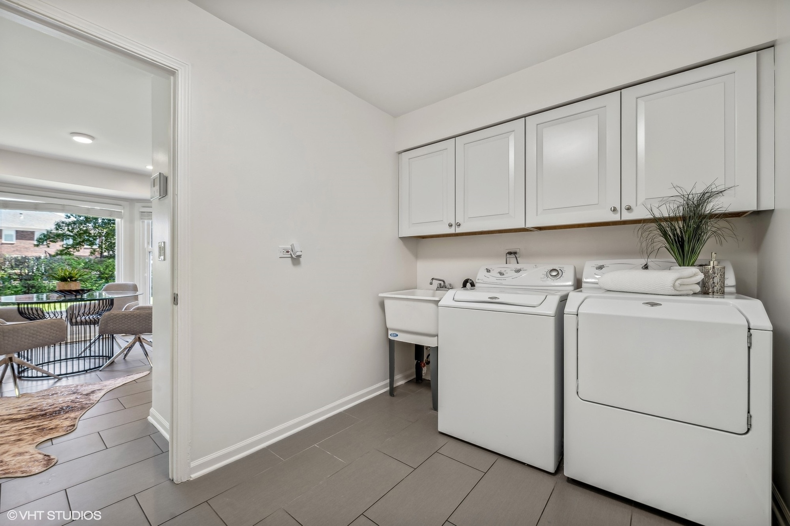 4130 Rutgers Lane Northbrook, IL 60062 - Photo 24 of 41 a utility room with dryer and washer