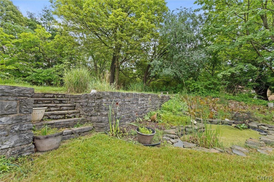 141 Edgehill Road Syracuse, NY 13224 - Photo 40 of 50