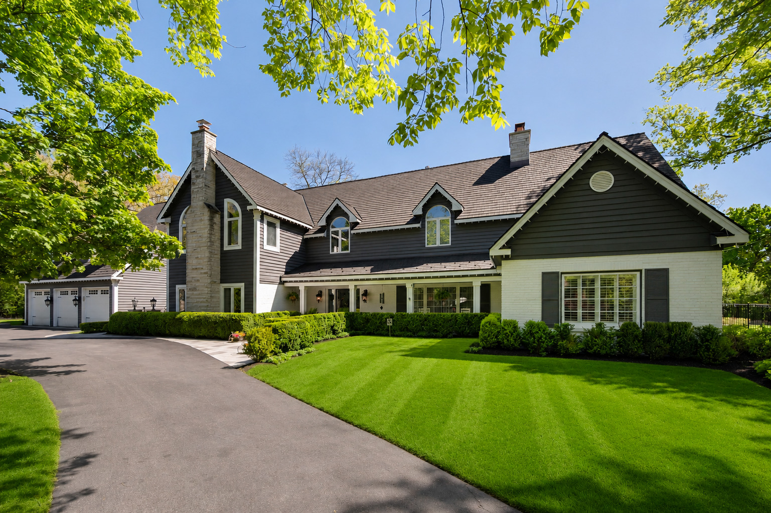 2 Hickory Lane Northbrook, IL 60062 - Photo 1 of 52