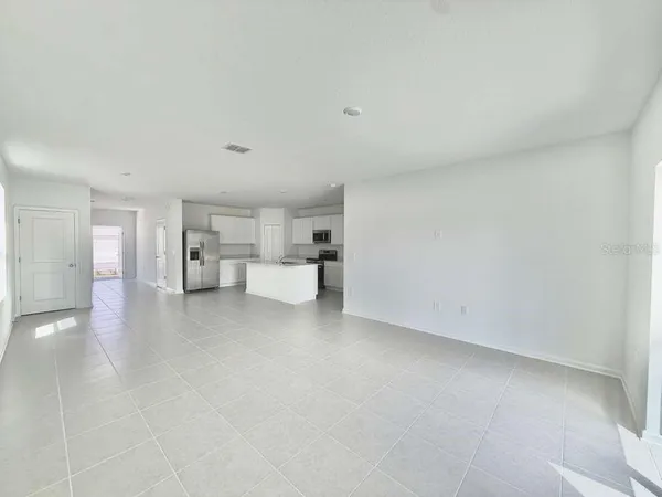 $2,150 | 3354 Alexander Dr Lake, Lake Wales, FL 33853