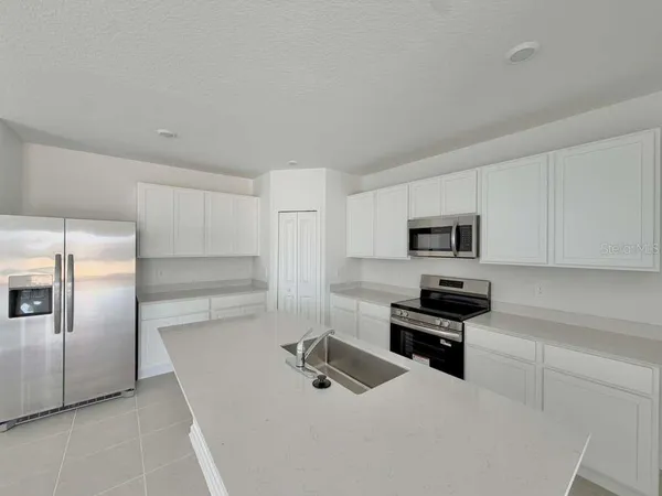 $2,150 | 3354 Alexander Dr Lake, Lake Wales, FL 33853