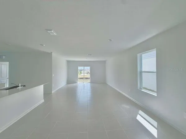 $2,150 | 3354 Alexander Dr Lake, Lake Wales, FL 33853