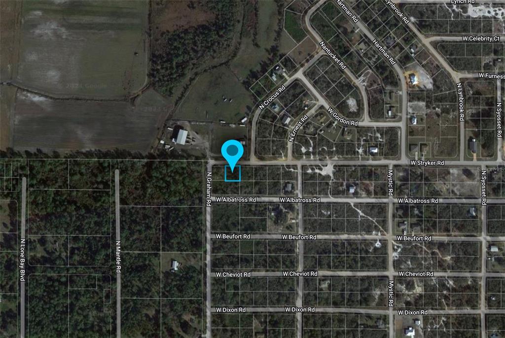 3025 West Stryker Road Avon Park, FL 33825 - Photo 3 of 4 a bathroom with a shower