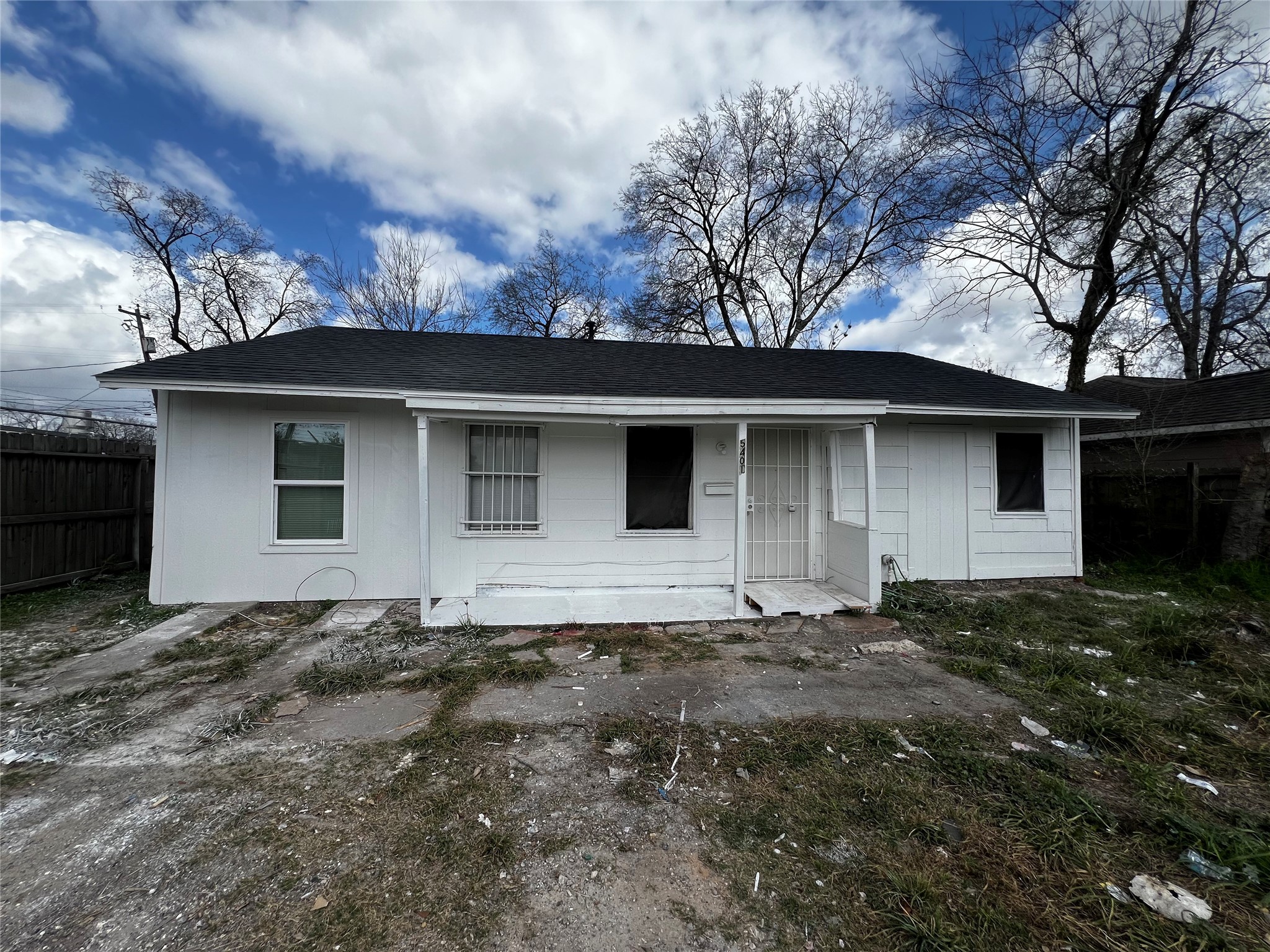 5401 Doolittle Boulevard Houston, TX 77033 - Photo 1 of 14