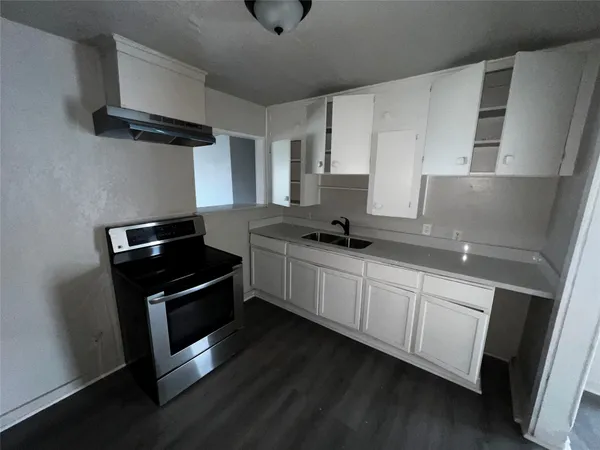 $1,995 | 5401 Doolittle Boulevard, Houston, TX 77033