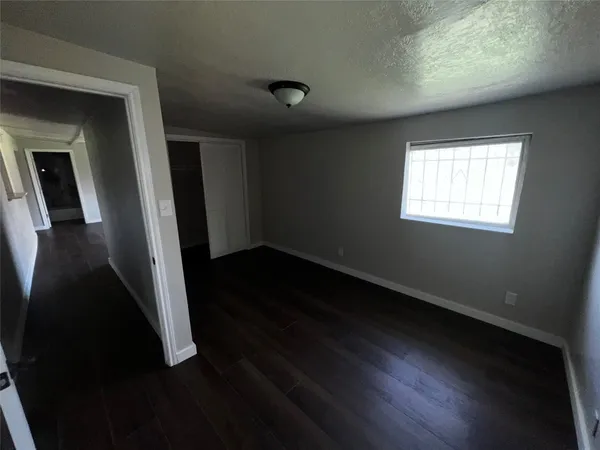 $1,925 | 5401 Doolittle Boulevard, Houston, TX 77033