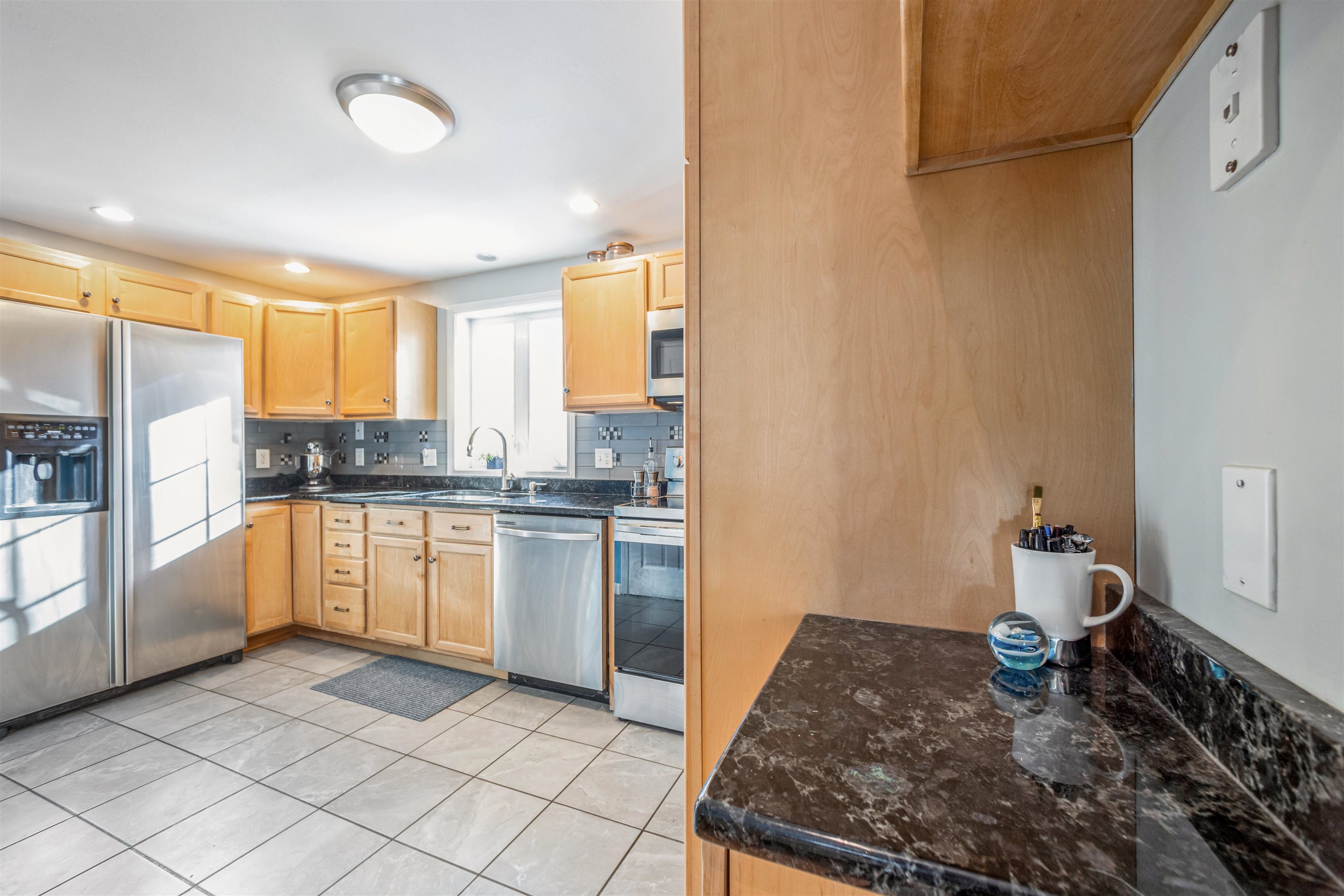 73 Freeman Hall Road Nottingham, NH 03290 - Photo 6 of 35 Gallery Image 6