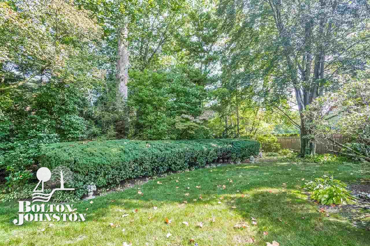360 Provencal Road Grosse Pointe, MI 48236 - Photo 77 of 78 31331497-76.JPG