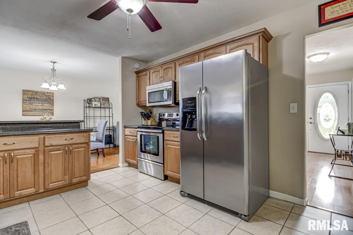231 Nottingham Road Springfield, IL 62704 - Photo 14 of 22