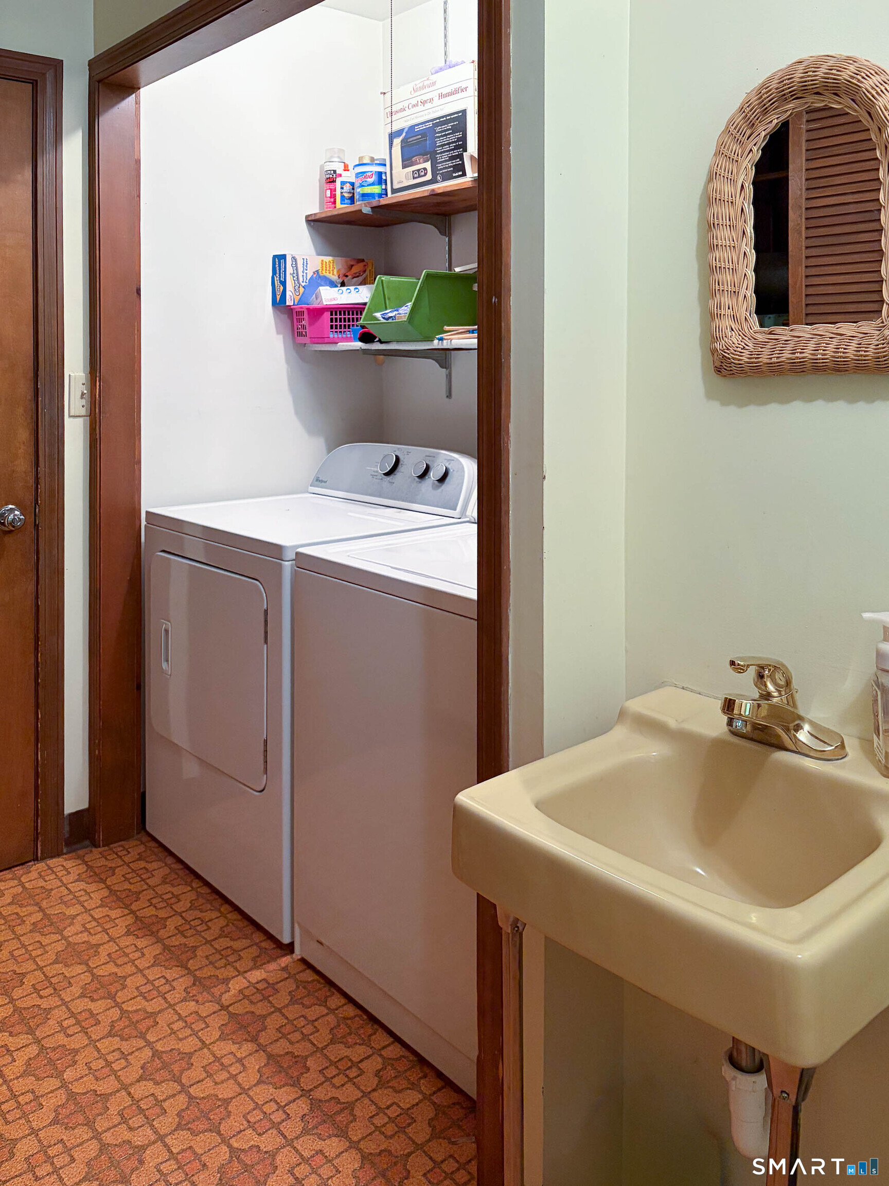 1258 Saybrook Road Middletown, CT 06457 - Photo 26 of 40