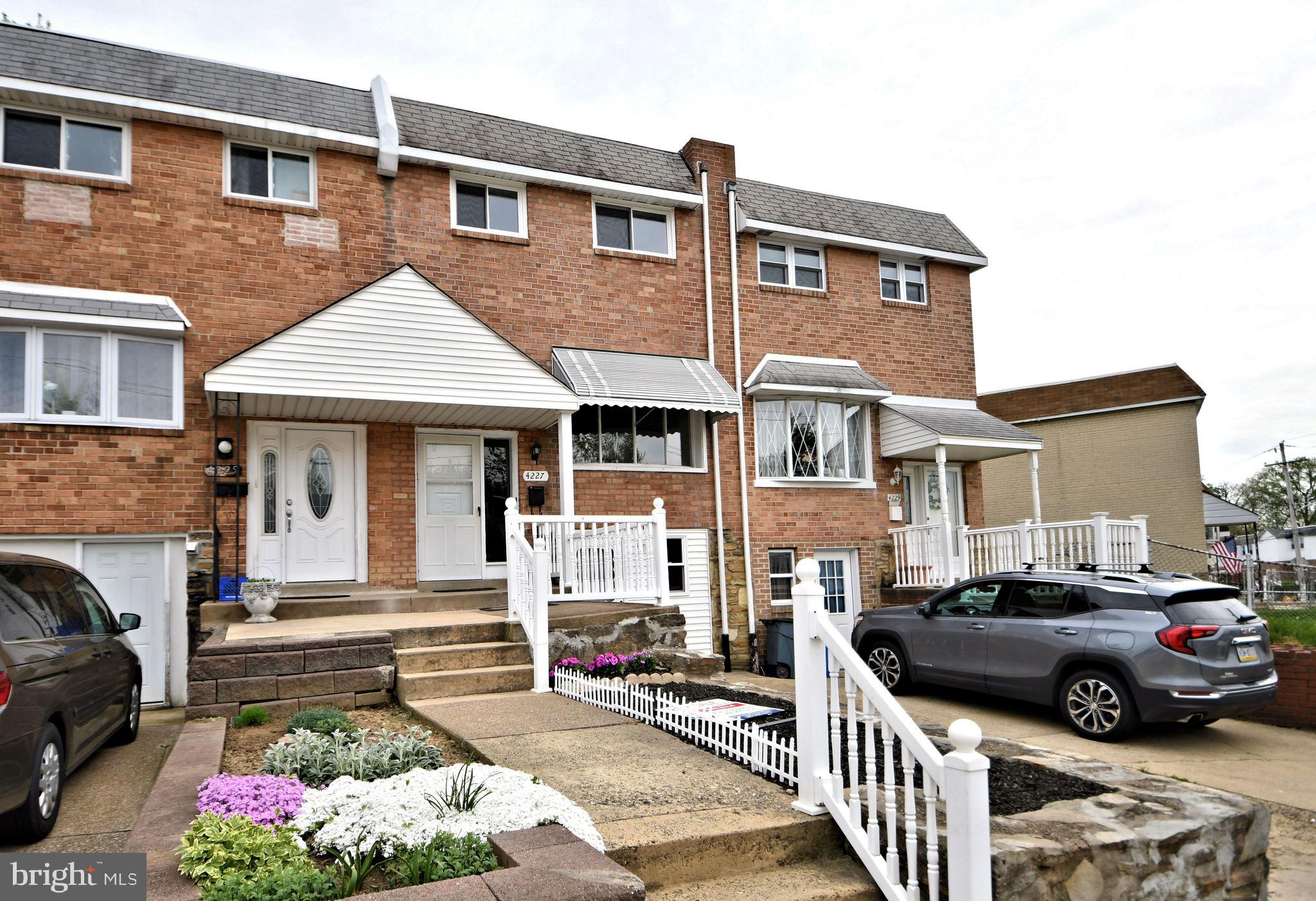 4227 Greenmount Road Philadelphia, PA 19154 - Photo 1 of 28