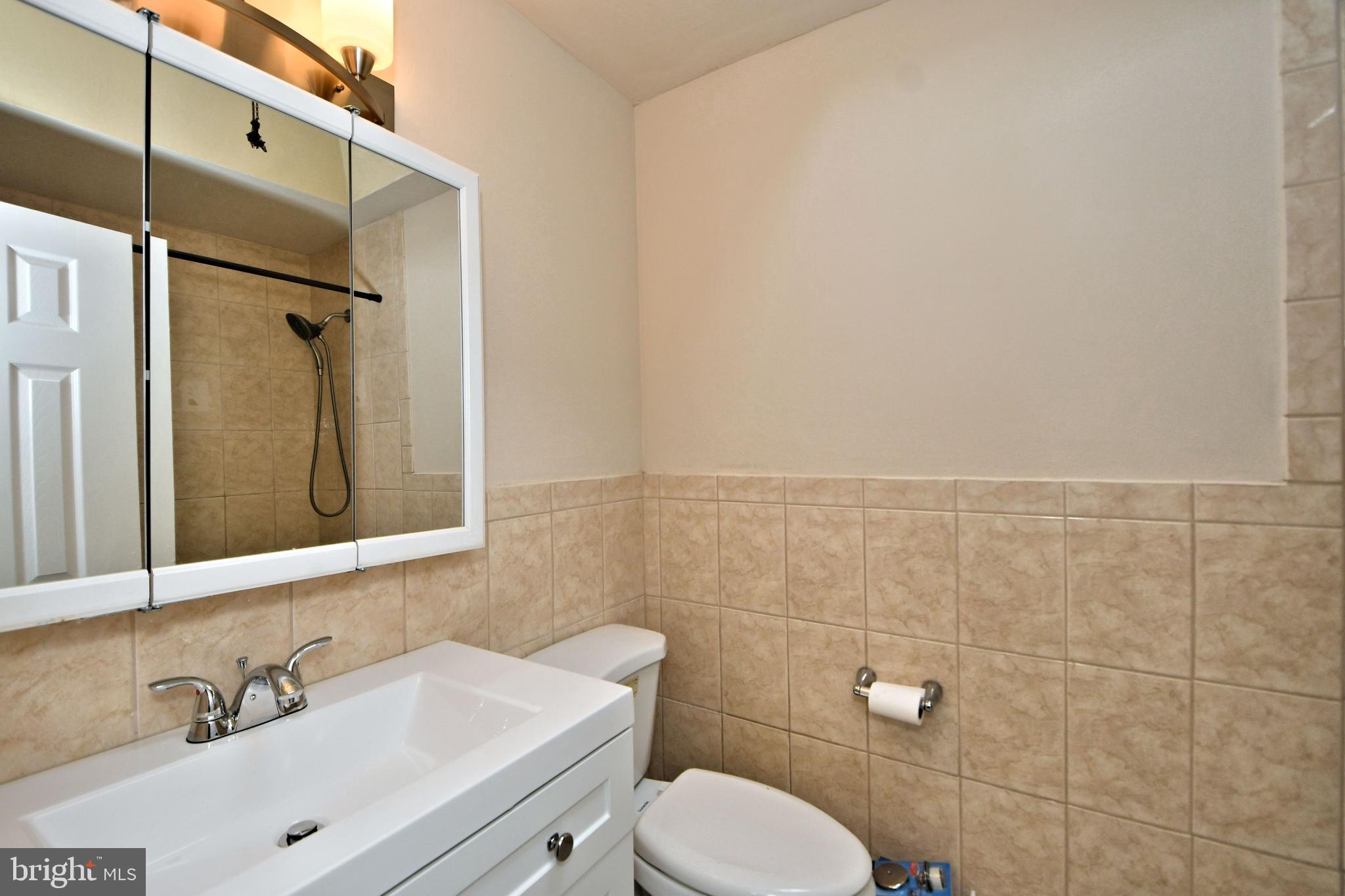 4227 Greenmount Road Philadelphia, PA 19154 - Photo 16 of 28