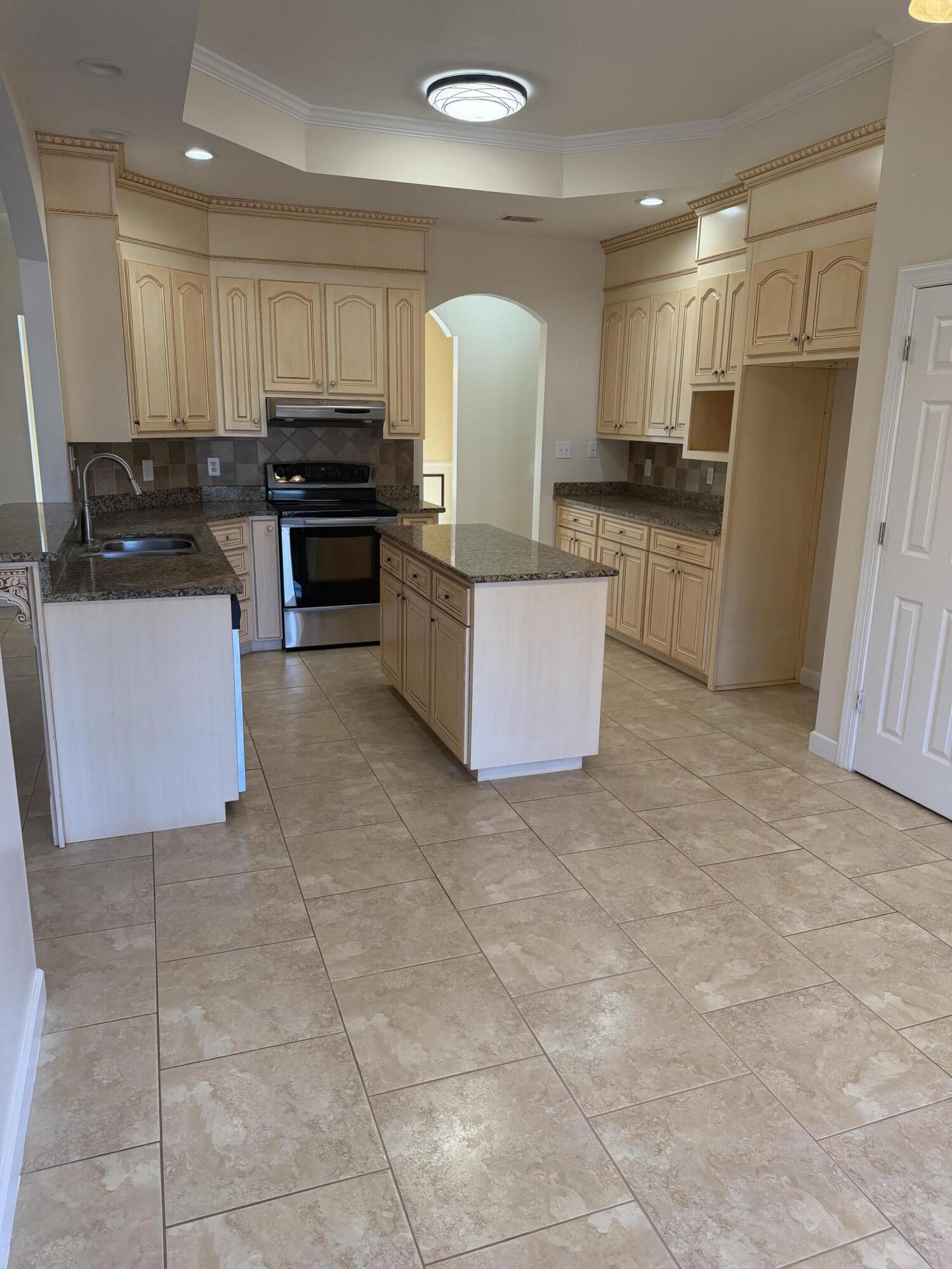 1033 Mark Walden Road Blythe, GA 30805 - Photo 5 of 30 Kitchen
